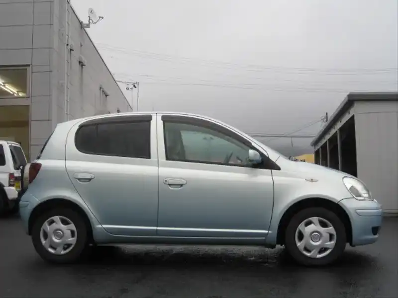 カタログ画像：ヴィッツ（VITZ） ペアスタイル 2002年12月 UA-SCP10 1000cc ペールブルーマイカメタリック 燃費19.6km / l  外装