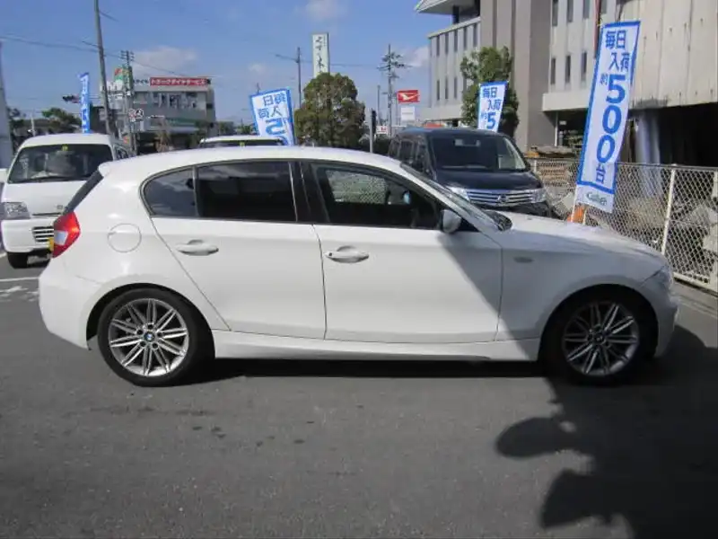 カタログ画像：１シリーズ（1 SERIES） １１８ｉ Ｍスポーツパッケージ 2006年9月 GH-UF18 2000cc 燃費12.2km / l  外装