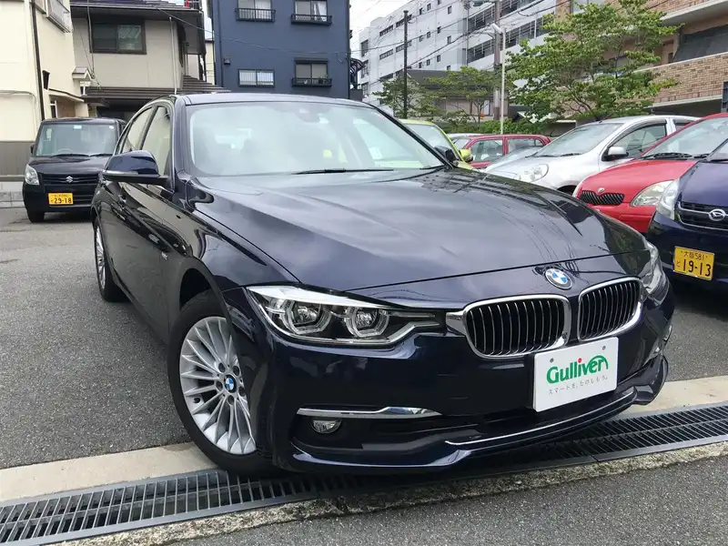 ３シリーズ ｂｍｗ ３２０ｉラグジュアリー 平成28年10月 平成29年8月 の画像 新車 中古車カタログ装備スペック情報 中古車のガリバー