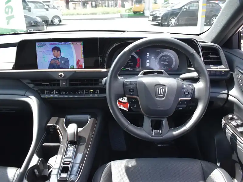 カタログ画像：クラウンスポーツ（CROWN SPORT） Ｚ 2025年7月 6AA-AZSH36W 2500cc プレシャスホワイトパールorブラック×プレシャスホワイトパール 燃費21.3km / l 内装