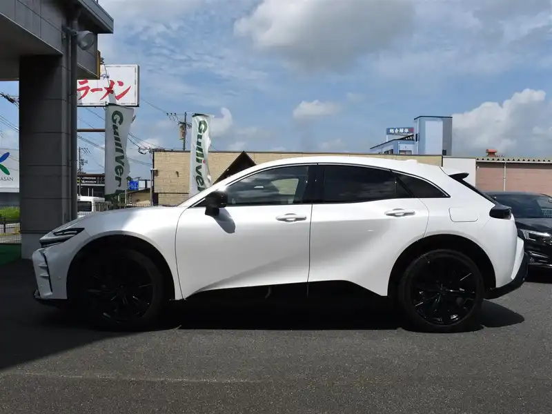 カタログ画像：クラウンスポーツ（CROWN SPORT） Ｚ 2025年7月 6AA-AZSH36W 2500cc プレシャスホワイトパールorブラック×プレシャスホワイトパール 燃費21.3km / l 外装