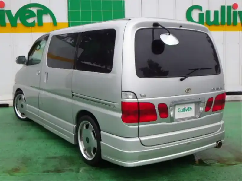 カタログ画像：グランビア（GRANVIA） Ｇ Ｊセレクション 1999年8月 GF-VCH16W 3400cc シルバーメタリック 燃費7.5km / l  バック