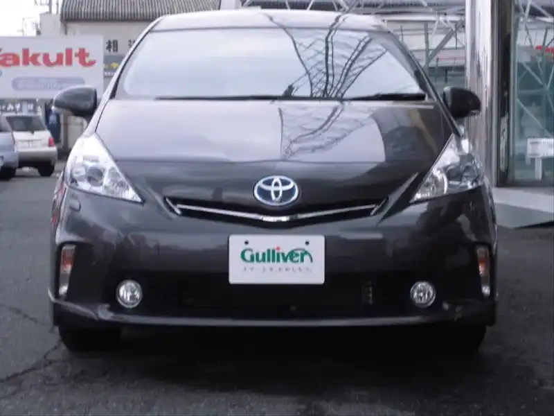 カタログ画像：プリウスα（PRIUS ALPHA） Ｇツーリングセレクション・スカイライトパッケージ 2011年5月 DAA-ZVW40W 1800cc グレーメタリック 燃費26.2km / l フロント