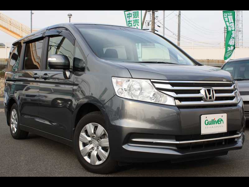 カタログ画像：ステップワゴン（STEPWAGON） Ｇ Ｅセレクション 助手席リフトアップシート車 2013年12月 DBA-RK1 2000cc モダンスティール・メタリック メイン