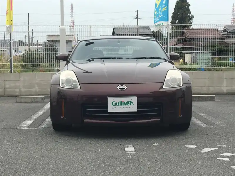 カタログ画像：フェアレディＺ（FAIRLADY Z） バージョンＴ 2005年9月 CBA-Z33 3500cc プレミアムミスティックマルーン（ＲＰ） 燃費9.0km / l  フロント