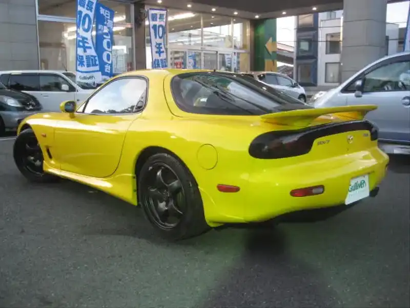 2503195 | カタログ画像：ＲＸ－７（RX-7） タイプＲＢバサースト 1997年10月 E-FD3S 1400cc サンバーストイエロー バック