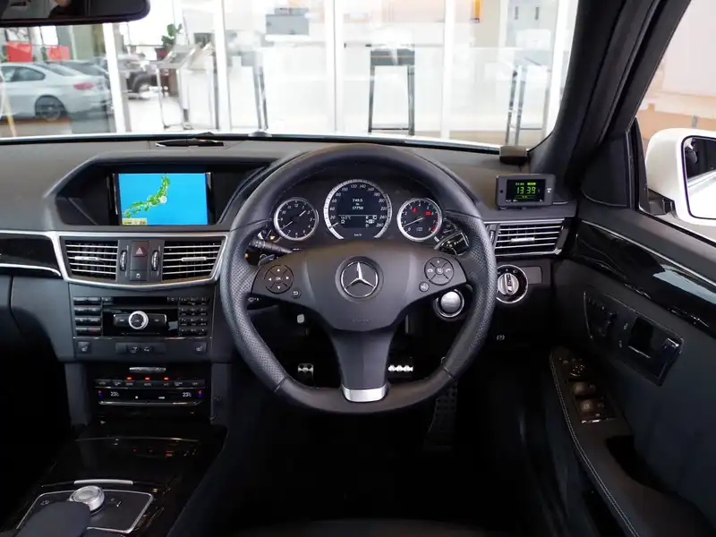 Ｅ３５０ ステーションワゴン アバンギャルド 212256C Ｅクラス