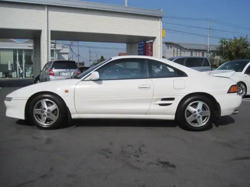 1007019 | カタログ画像：ＭＲ２（MR2） ＧＴ－Ｓ Ｔバールーフ仕様車 1996年6月 E-SW20 2000cc スーパーホワイトII 外装