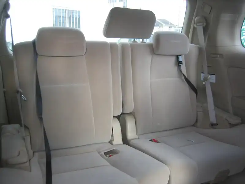 カタログ画像：ヴェルファイア（VELLFIRE） ２．４Ｘ サイドリフトアップシート装着車 2008年5月 DBA-ANH20W 2400cc ホワイトパールクリスタルシャイン 燃費11.6km / l  内装