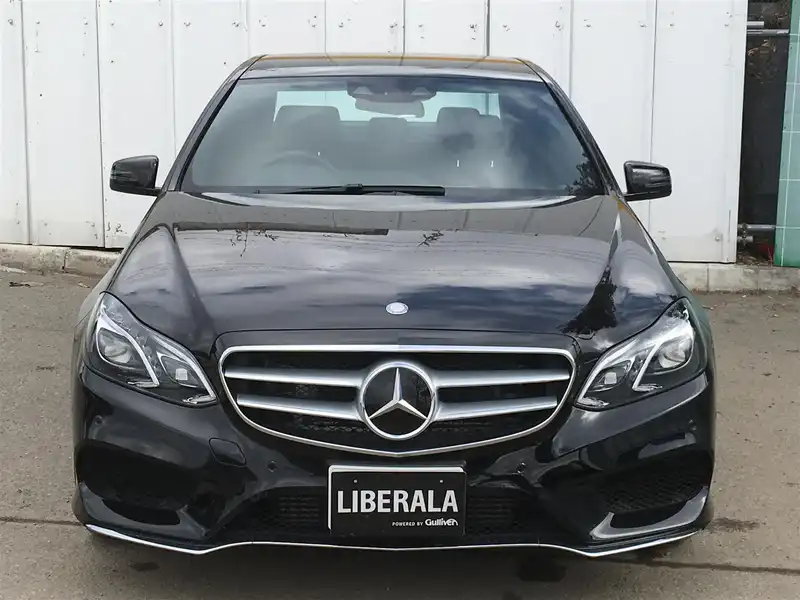 カタログ画像：Ｅクラス（E-CLASS） Ｅ２２０ブルーテック アバンギャルド 2015年3月 LDA-212001C 2200cc オブシディアンブラック（Ｍ） 燃費18.6km / l フロント