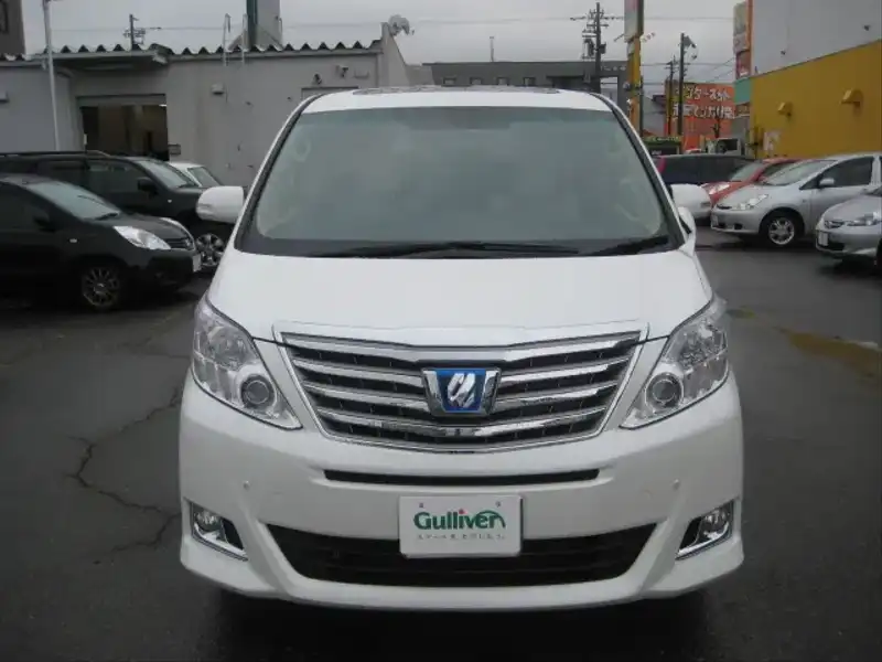 カタログ画像：アルファードハイブリッド（ALPHARD HYBRID） ハイブリッドＧ プレミアムシートパッケージ 2012年9月 DAA-ATH20W 2400cc ゴールドパールクリスタルシャイン 燃費16.2km / l フロント