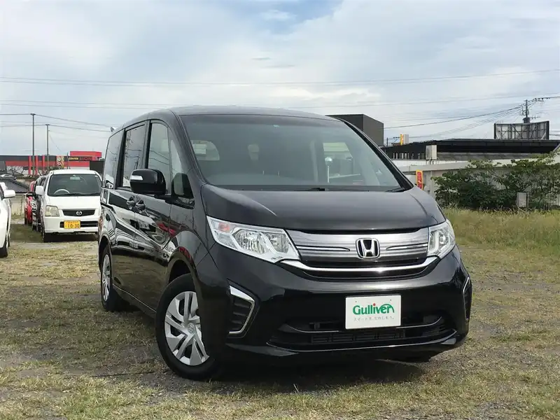 カタログ画像：ステップワゴン（STEPWAGON） Ｇ 2015年4月 DBA-RP2 1500cc クリスタルブラック・パール 燃費15.4km / l メイン（その他）