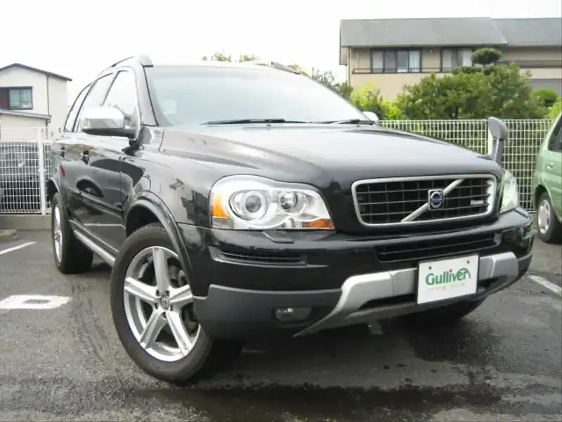 カタログ画像：ＸＣ９０（XC90） ３．２ Ｒデザイン 2009年7月 CBA-CB6324AW 3200cc ブラックサファイヤメタリック 燃費7.8km / l  メイン