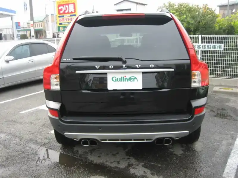 10056510 | カタログ画像：ＸＣ９０（XC90） ３．２ Ｒデザイン 2009年7月 CBA-CB6324AW 3200cc ブラックサファイヤメタリック バック