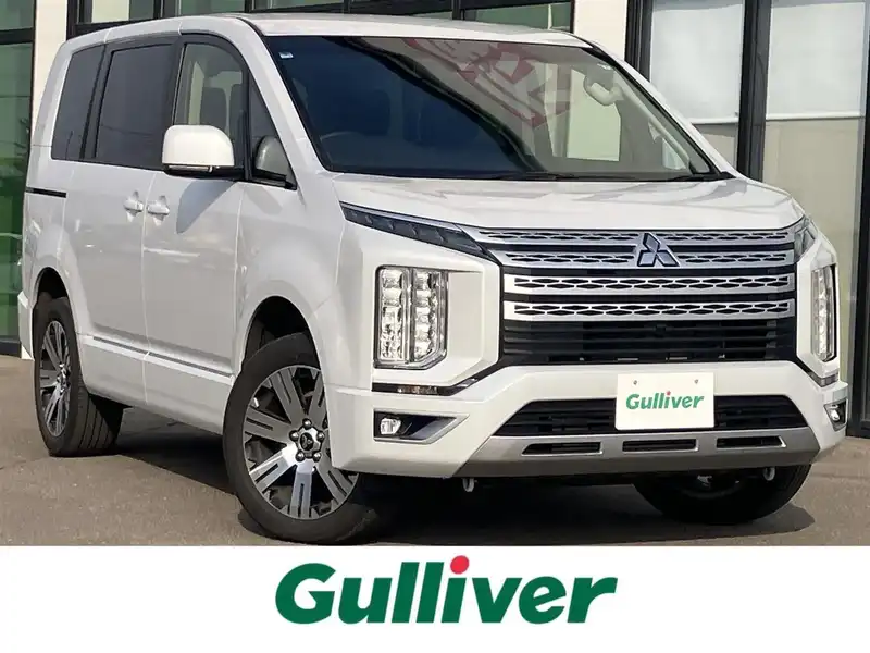 カタログ画像：デリカＤ：５（DELICA D:5） Ｇ 2025年5月 3DA-CV1W 2200cc ホワイトダイヤモンドorホワイトダイヤモンド×スターリングシルバーメタリック 燃費12.6km / l メイン