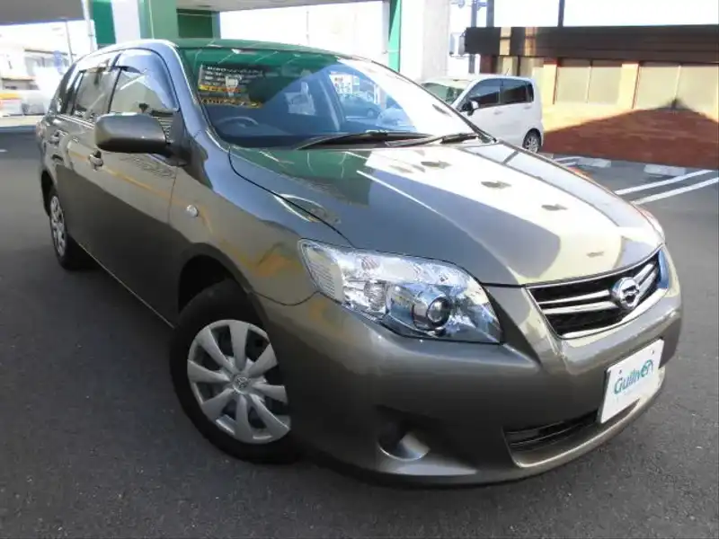 カタログ画像：カローラフィールダー（COROLLA FIELDER） Ｘ ＨＩＤエクストラリミテッド 2011年10月 DBA-NZE141G 1500cc ブロンズマイカメタリック 燃費20.0km / l  メイン