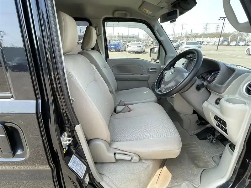 カタログ画像：エブリイワゴン（EVERY WAGON） ＰＺターボ 標準ルーフ 2020年6月 3BA-DA17W 660cc ブルーイッシュブラックパール３ 燃費13.4km / l 内装