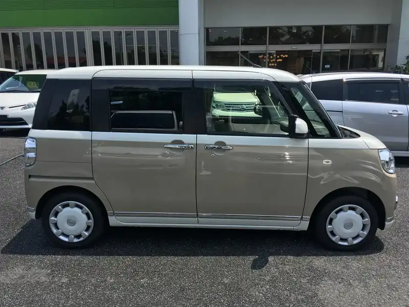 カタログ画像：ムーヴキャンバス（MOVE CANBUS） Ｘリミテッド ＳＡⅡ 2016年9月 DBA-LA800S 660cc パールホワイトIII×ナチュラルベージュマイカメタリック 燃費28.6km / l 外装