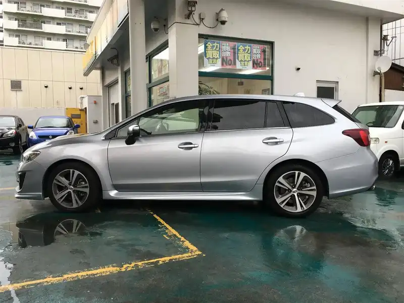 カタログ画像：レヴォーグ（LEVORG） １．６ＧＴアイサイト 2019年10月 DBA-VM4 1600cc アイスシルバー・メタリック 燃費16.0km / l 外装