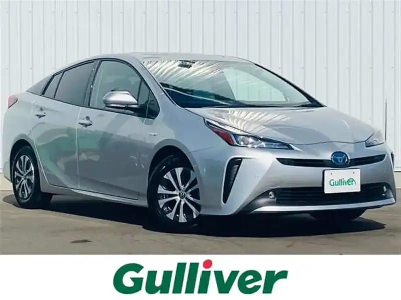 カタログ画像：プリウス（PRIUS） Ａ 2019年10月 DAA-ZVW55 1800cc シルバーメタリック 燃費34.0km / l メイン（その他）