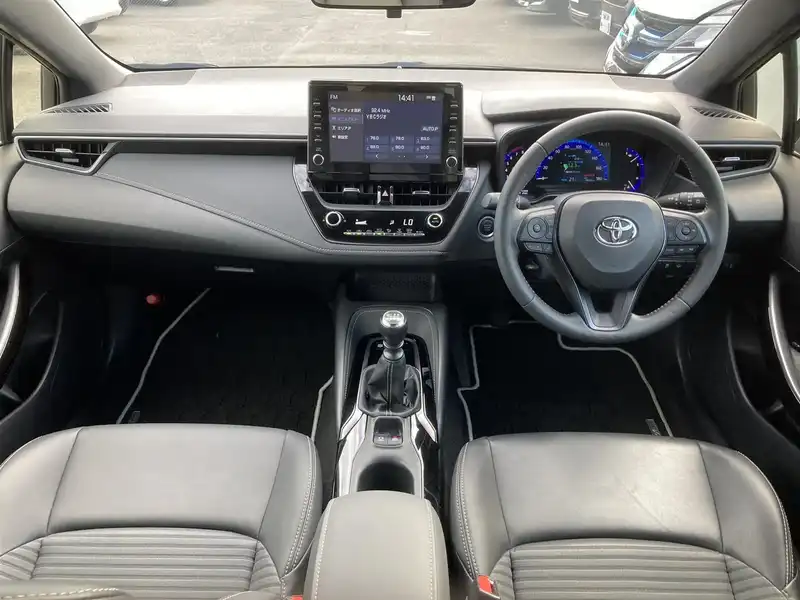 カタログ画像：カローラツーリング（COROLLA TOURING） ダブルバイビー 2019年10月 3BA-NRE210W 1200cc ホワイトパールクリスタルシャイン 燃費15.8km / l 内装