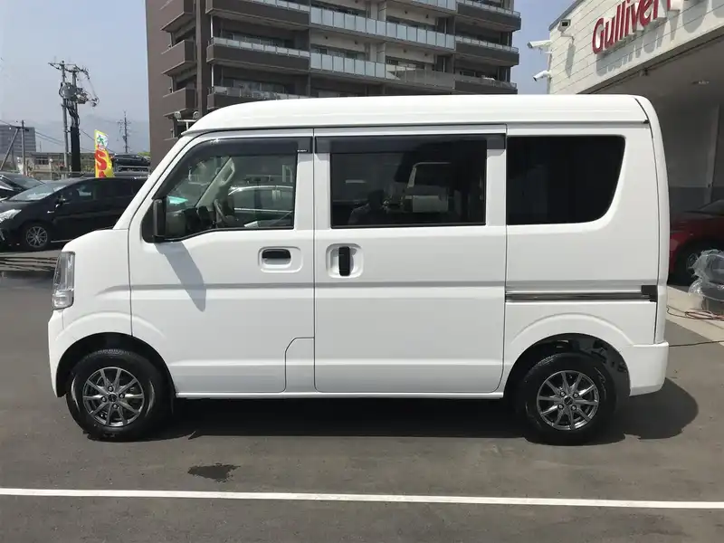 カタログ画像：エブリイ（EVERY） ＰＡリミテッド 2019年6月 HBD-DA17V 660cc スペリアホワイト 燃費19.0km / l 外装