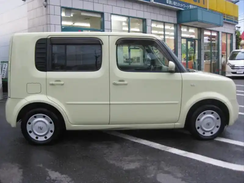 カタログ画像：キューブ（CUBE） ＳＸ ＭＤ／ＣＤセレクション 2004年12月 UA-BNZ11 1400cc ビーンズ 燃費15.8km / l  外装