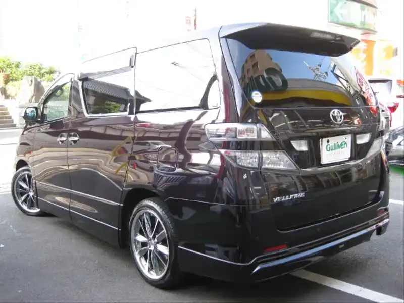 カタログ画像：ヴェルファイア（VELLFIRE） ２．４Ｚ 2008年8月 DBA-ANH25W 2400cc ボルドーマイカメタリック 燃費11.4km / l  バック