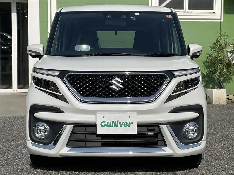カタログ画像：ソリオバンディット（SOLIO BANDIT） ハイブリッドＳＶ 2022年12月 5AA-MA47S 1200cc ピュアホワイトパール 燃費22.3km / l フロント