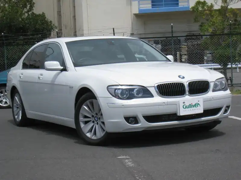 カタログ画像：７シリーズ（7 SERIES） ７５０ｉ 2008年1月 ABA-HL48 4800cc アルピン・ホワイトⅢ 燃費7.3km / l  メイン