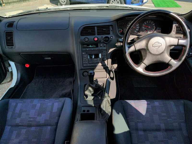 カタログ画像：スカイライン（SKYLINE） ＧＴＳ２５タイプＳ 1997年2月 E-ER33 2500cc ホワイト（スーパーファインハードコート） 燃費10.4km / l  内装