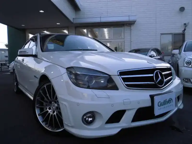 カタログ画像：Ｃクラス（C-CLASS） Ｃ６３ ＡＭＧセダンリミテッド 2013年2月 CBA-204077 6300cc ダイヤモンドホワイト メイン