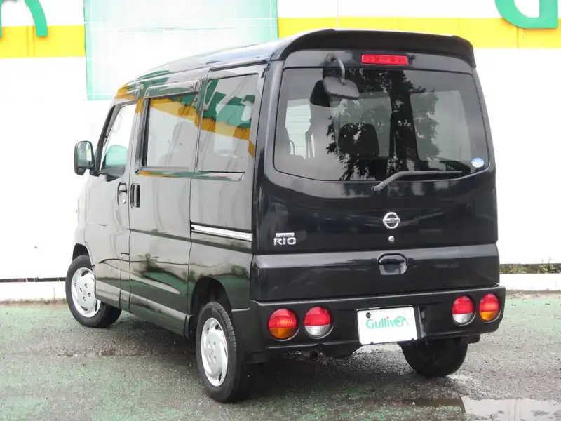 カタログ画像：クリッパーリオ（CLIPPER RIO） Ｅ ＦＯＵＲ スペシャルパック装着車 2007年6月 ABA-U72W 660cc ブラック（Ｐ） バック