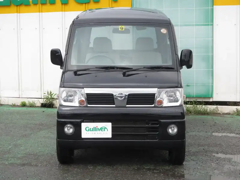 カタログ画像：クリッパーリオ（CLIPPER RIO） Ｅ ＦＯＵＲ 2008年12月 ABA-U72W 660cc ブラック（Ｐ） フロント