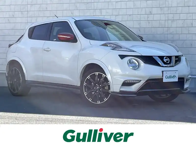 カタログ画像：ジューク（JUKE） １６ＧＴ パーソナライゼーション 2015年11月 CBA-F15 1600cc ブリリアントホワイトパール（３Ｐ） 燃費14.2km / l メイン（その他）