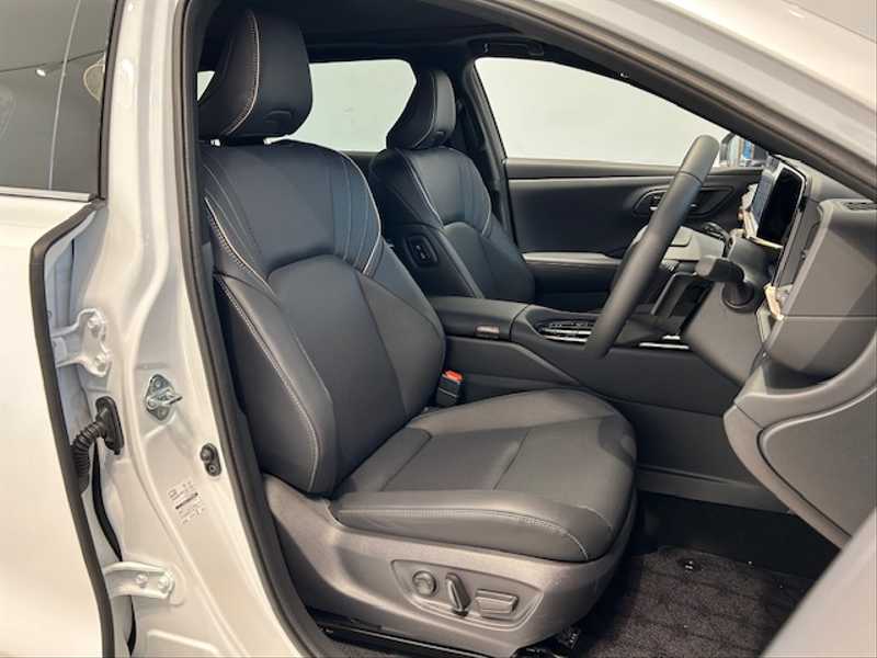 10156989 | カタログ画像：クラウンエステート（CROWN ESTATE） Ｚ 2025年3月 6AA-AZSH38W 2500cc プレシャスホワイトパールorブラック×プレシャスホワイトパール 内装