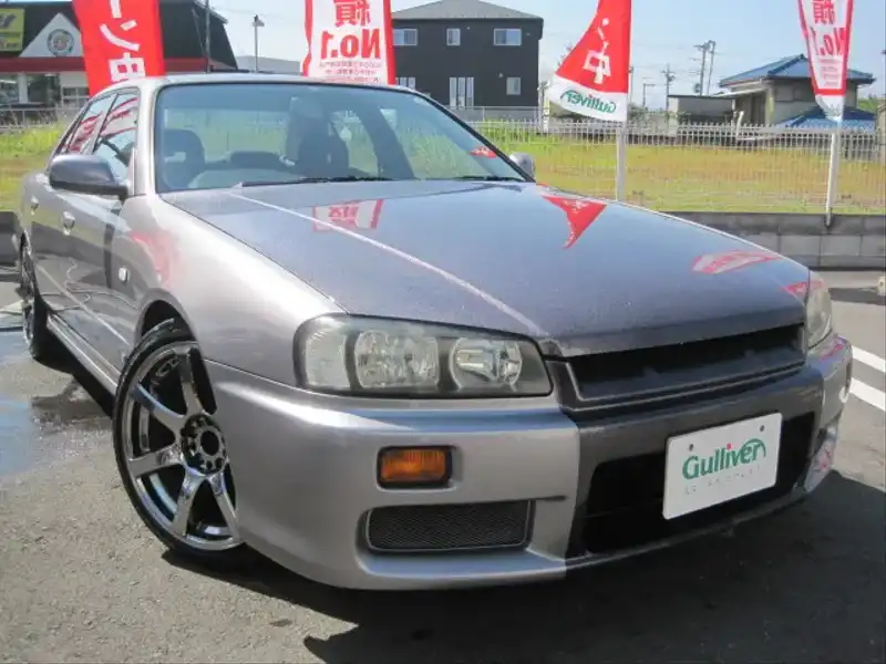 カタログ画像：スカイライン（SKYLINE） ＧＴ 1998年5月 GF-HR34 2000cc アスリートシルバー（Ｍ） 燃費11.4km / l  メイン