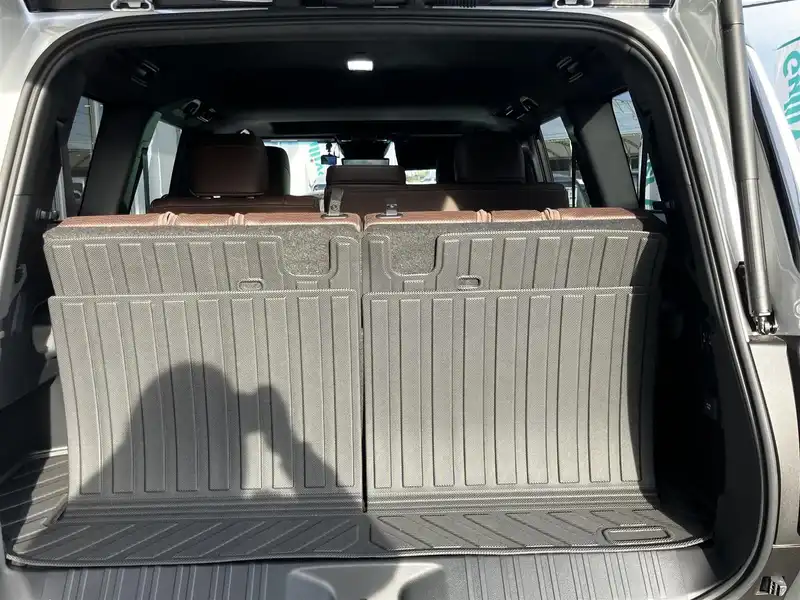 カタログ画像：ランドクルーザー２５０（LAND CRUISER 250） ＺＸ 2024年4月 3DA-GDJ250W 2800cc プラチナホワイトパールマイカ 燃費11.0km / l 内装