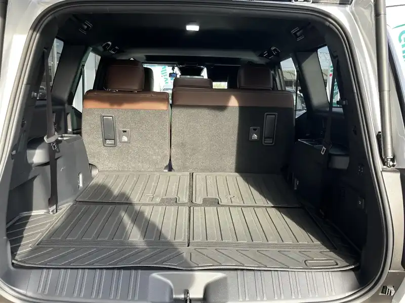 カタログ画像：ランドクルーザー２５０（LAND CRUISER 250） ＺＸ 2024年4月 3DA-GDJ250W 2800cc プラチナホワイトパールマイカ 燃費11.0km / l 内装