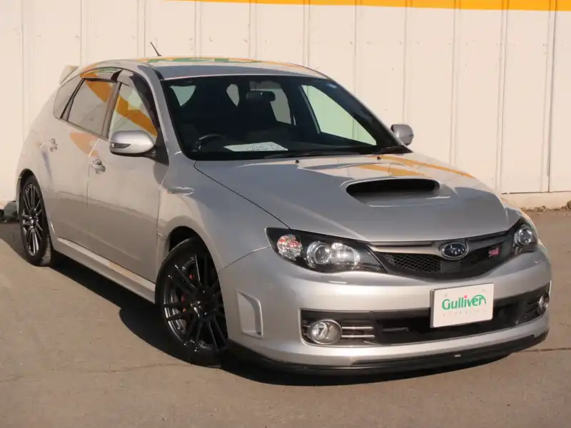 カタログ画像：インプレッサ（IMPREZA） ＷＲＸ ＳＴＩ Ａライン タイプＳ 2010年1月 CBA-GRF 2500cc スパークシルバー・メタリック 燃費10.0km / l  メイン（その他）