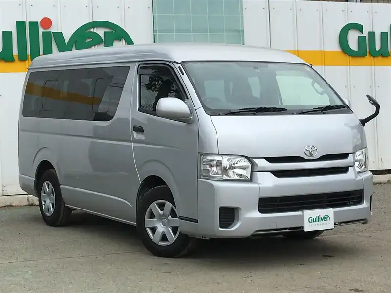 カタログ画像：ハイエースワゴン（HIACE WAGON） ＤＸ 2017年12月 CBA-TRH219W 2700cc シルバーマイカメタリック 燃費9.1km / l メイン