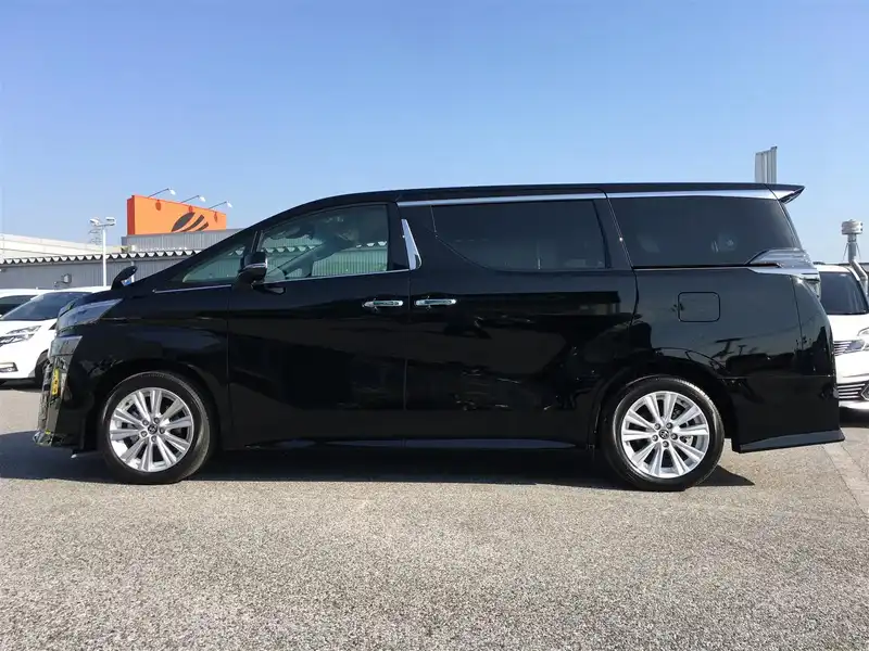 カタログ画像：ヴェルファイア（VELLFIRE） ３．５エグゼクティブラウンジＺ 2018年1月 DBA-GGH30W 3500cc ブラック 燃費10.6km / l 外装