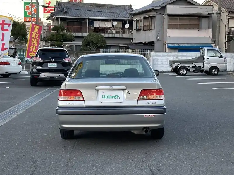 1002049 | カタログ画像：カリーナ（CARINA） Ｓｉ Ｇセレクション装着車 1996年8月 E-AT211 1800cc シルバーメタリック バック