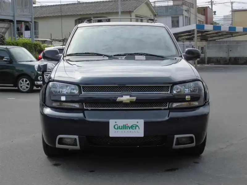 カタログ画像：シボレートレイルブレイザー（CHEVROLET TRAILBLAZER） ＬＴ 2009年1月 ABA-T360G 4200cc インベリアルブルー 燃費6.3km / l  フロント