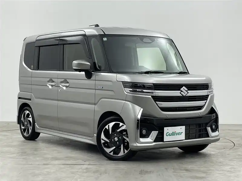 カタログ画像：スペーシアカスタム（SPACIA CUSTOM） ハイブリッドＸＳ 2023年11月 5AA-MK94S 660cc スチールシルバーメタリックorスチールシルバーメタリック ブラック2トーンルーフ 燃費22.4km / l メイン（その他）