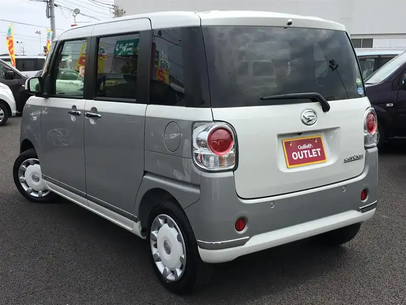 カタログ画像：ムーヴキャンバス（MOVE CANBUS） Ｘメイクアップリミテッド ＳＡⅢ 2018年9月 5BA-LA810S 660cc パールホワイトIII×スムースグレーマイカメタリック 燃費19.6km / l バック