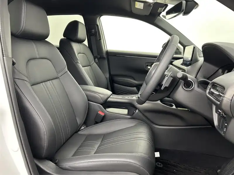 カタログ画像：ＺＲ－Ｖ（ZR-V） ｅ：ＨＥＶ Ｚ特別仕様車ブラックスタイル 2023年10月 6AA-RZ4 2000cc プラチナホワイト・パール 燃費22.0km / l 内装