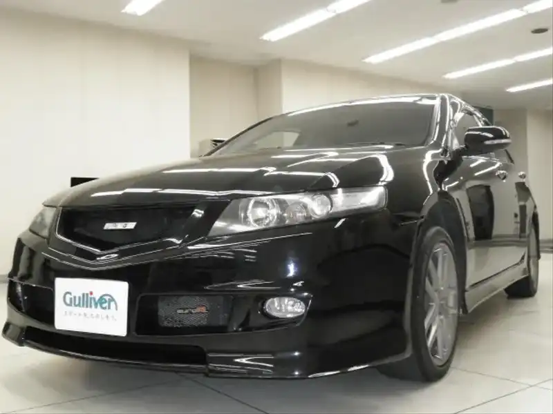 カタログ画像：アコード（ACCORD） ユーロＲ 2005年11月 ABA-CL7 2000cc ナイトホークブラック・パール 燃費11.8km / l  フロント