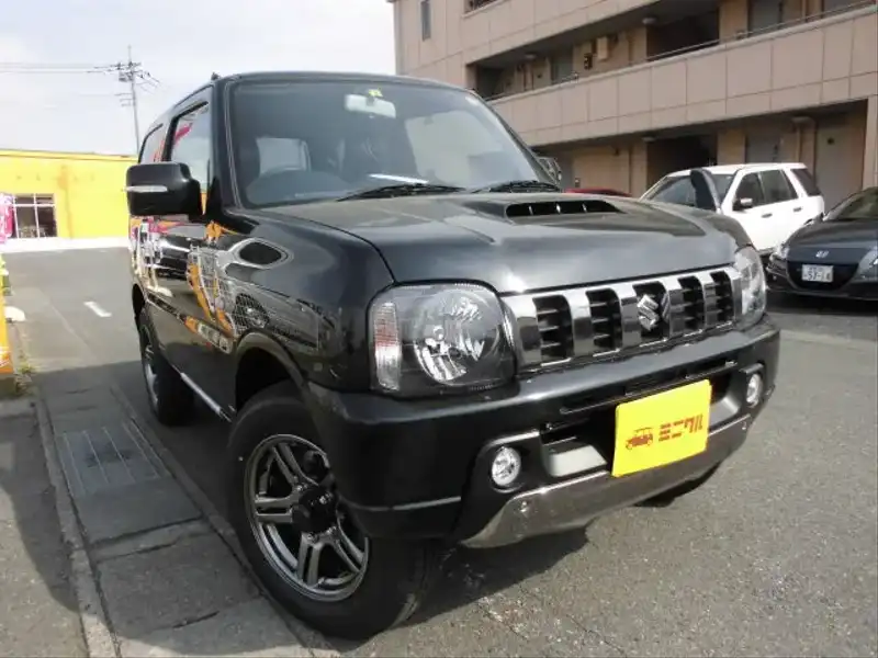 カタログ画像：ジムニー（JIMNY） ランドベンチャー 2014年8月 ABA-JB23W 660cc ブルーイッシュブラックパール３ 燃費14.8km / l メイン（その他）