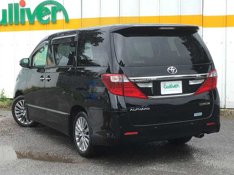 カタログ画像：アルファード（ALPHARD） ２４０Ｓ タイプゴールドⅡ 2014年4月 DBA-ANH25W 2400cc ブラック 燃費10.4km / l バック